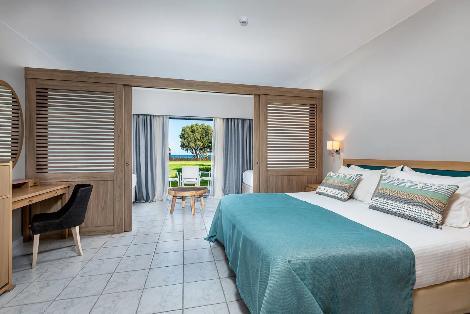 Junior Suite Sea View | Resort Area