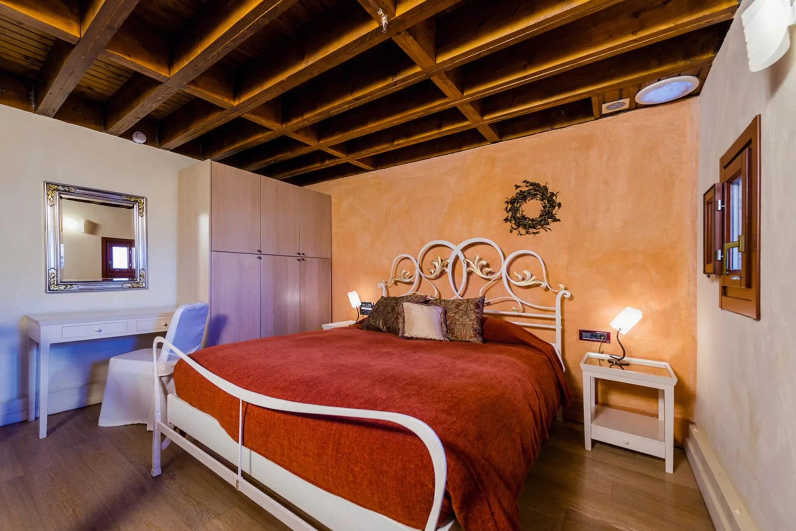 Notos Suite with Jetted Shower & Medieval Town View 34m²