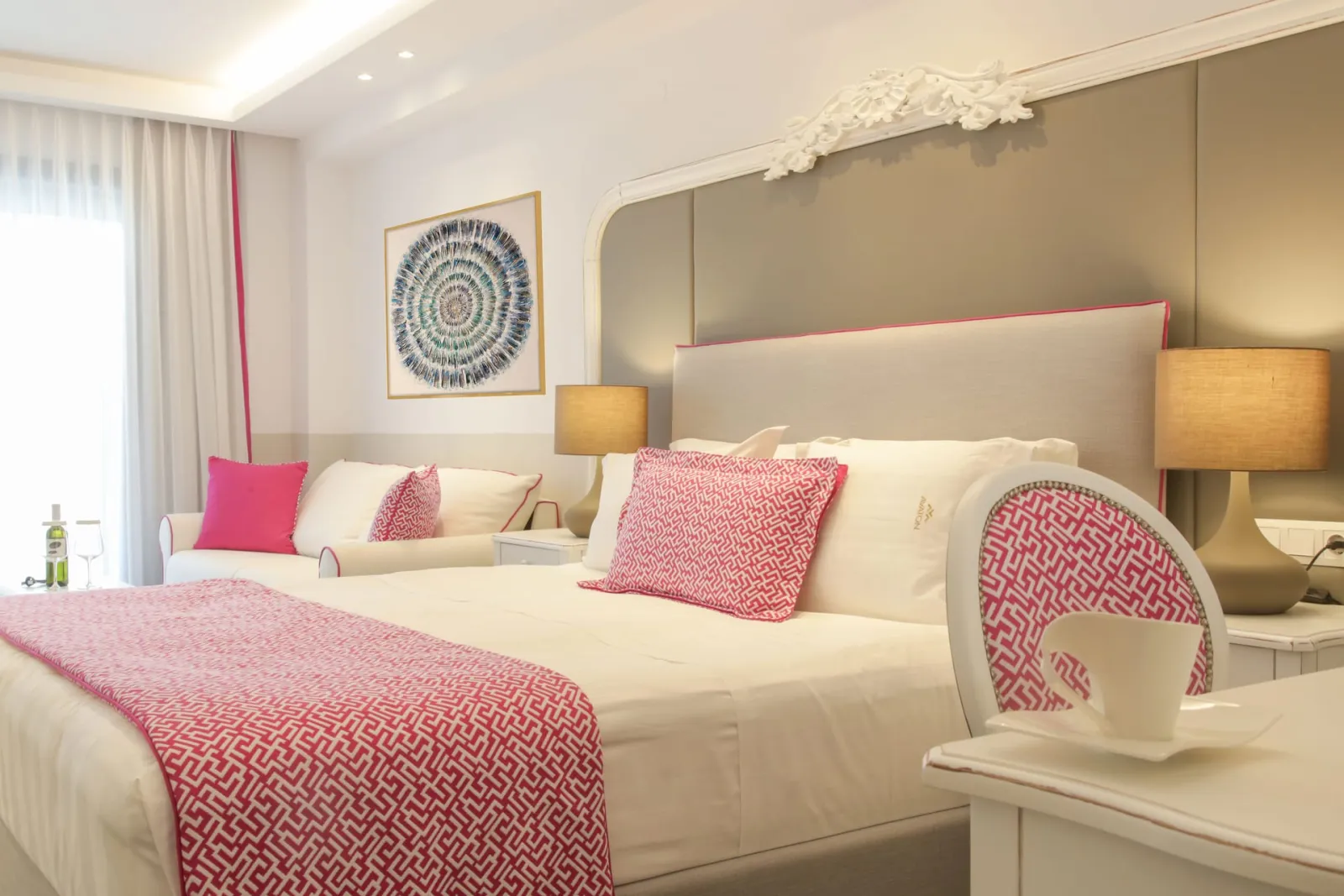 Junior Suite with Private Pool - 2 adults 1 child - 35 s.m