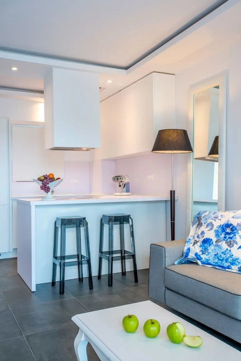 Two Bedroom Suite with Private Pool - 4 People - 60 s.m