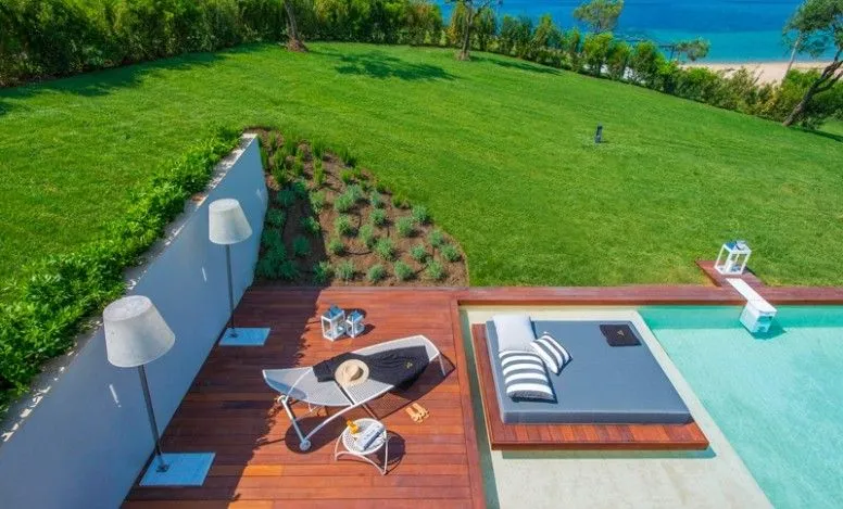 Presidential Villa with Private Pool &amp; Garden - 4 adults 2 children - 120 sm