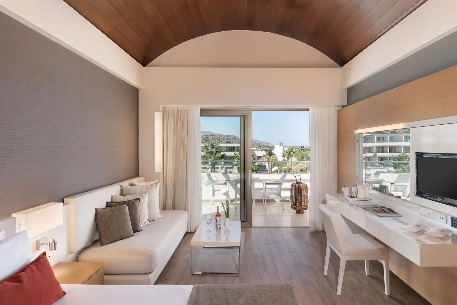 Τwo-Bedroom Junior Suite