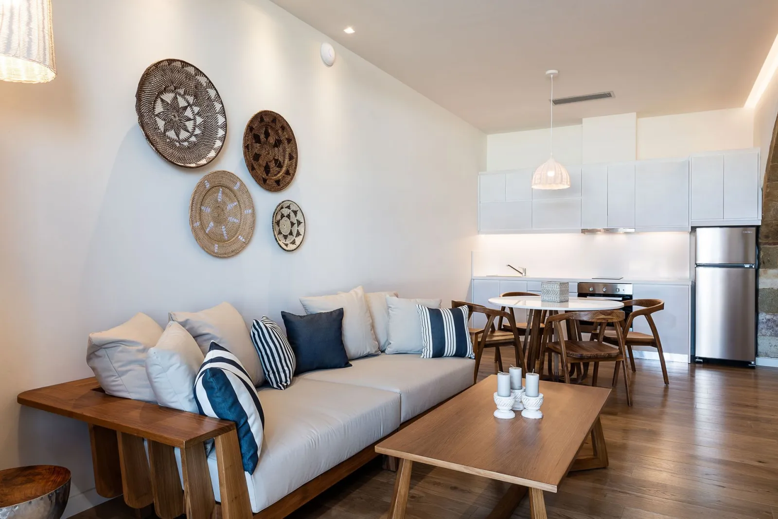 Nephalion 1-Bedroom Sea Front Luxury Apartment