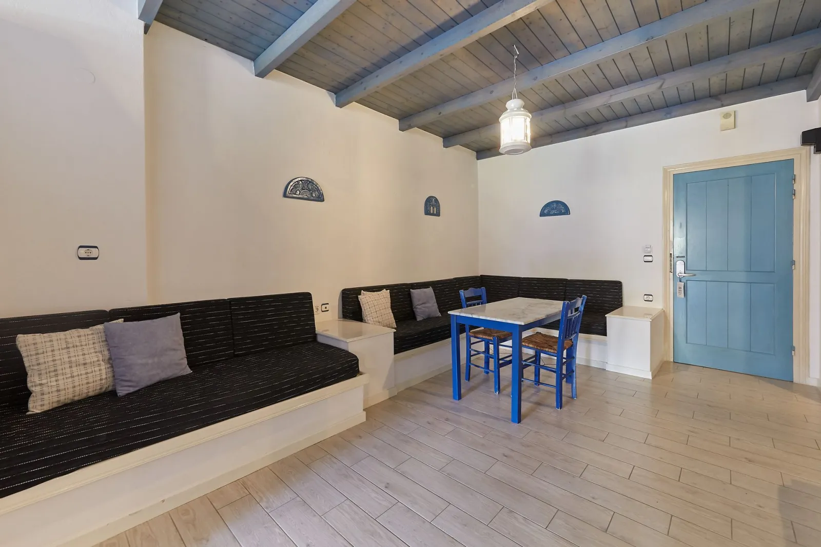 Executive Studio