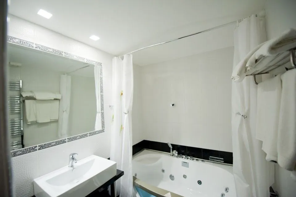 Quadruple Room with Jacuzzi for 4 persons