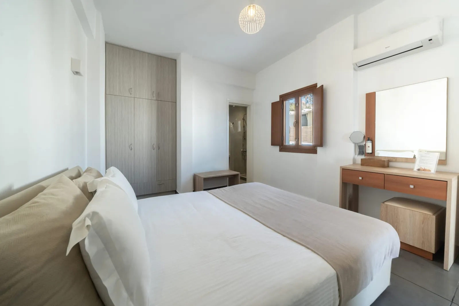 One Bedroom Apartment with Sea View - Hydra