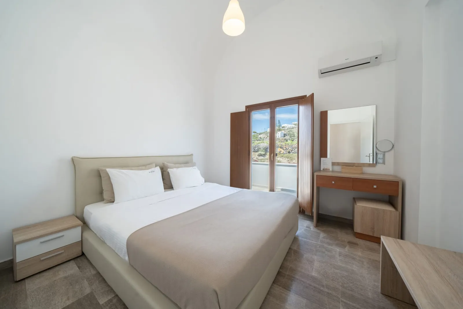 Two Bedroom Suite with Sea View - Cassiopeia