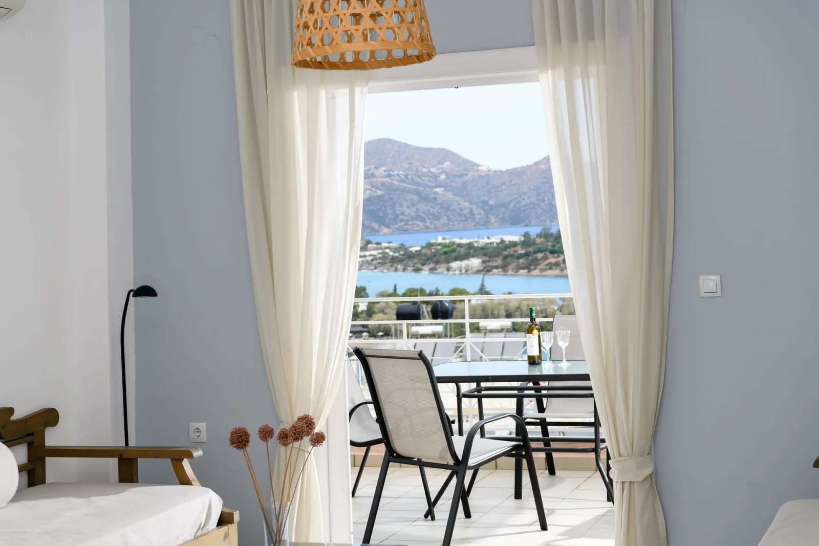 -Executive Suite with Sea View