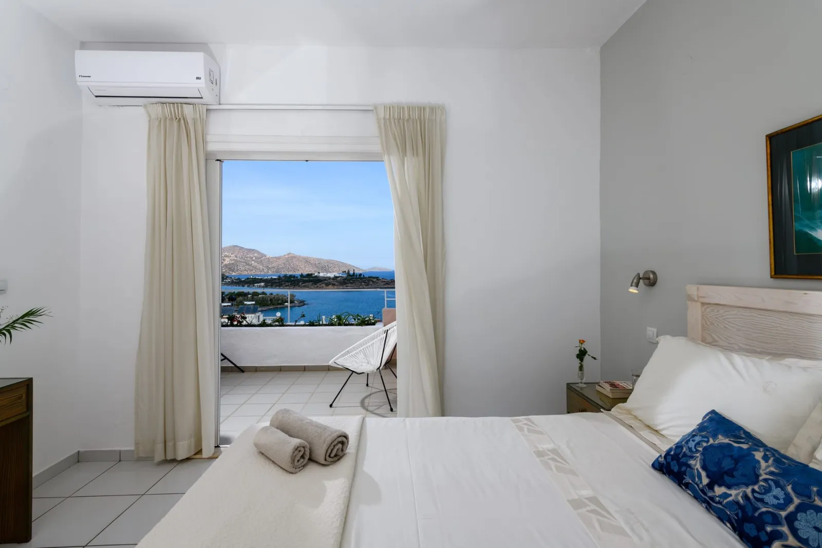 -Executive Suite with Sea View