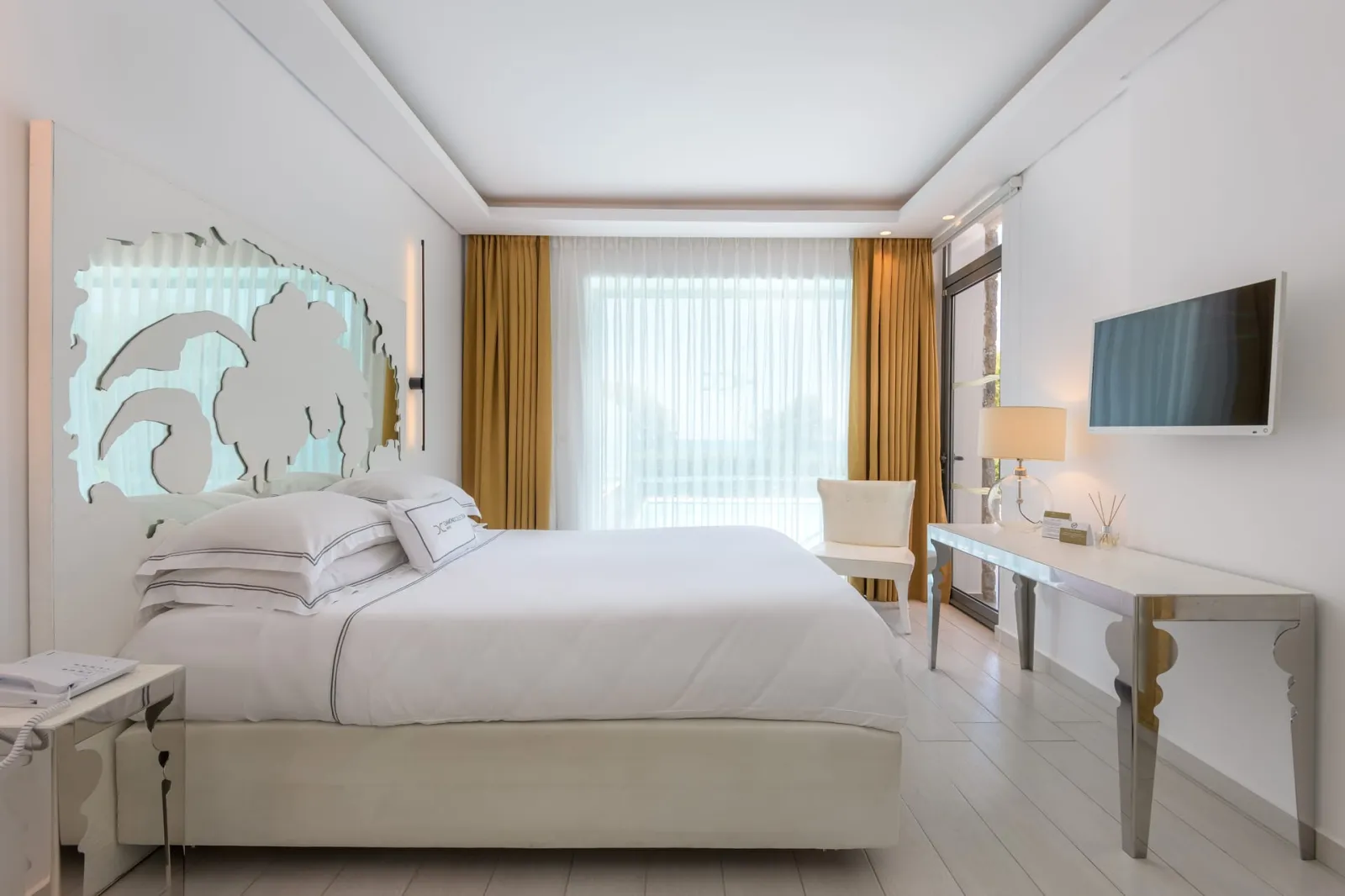 Diamond Suite with Private Pool