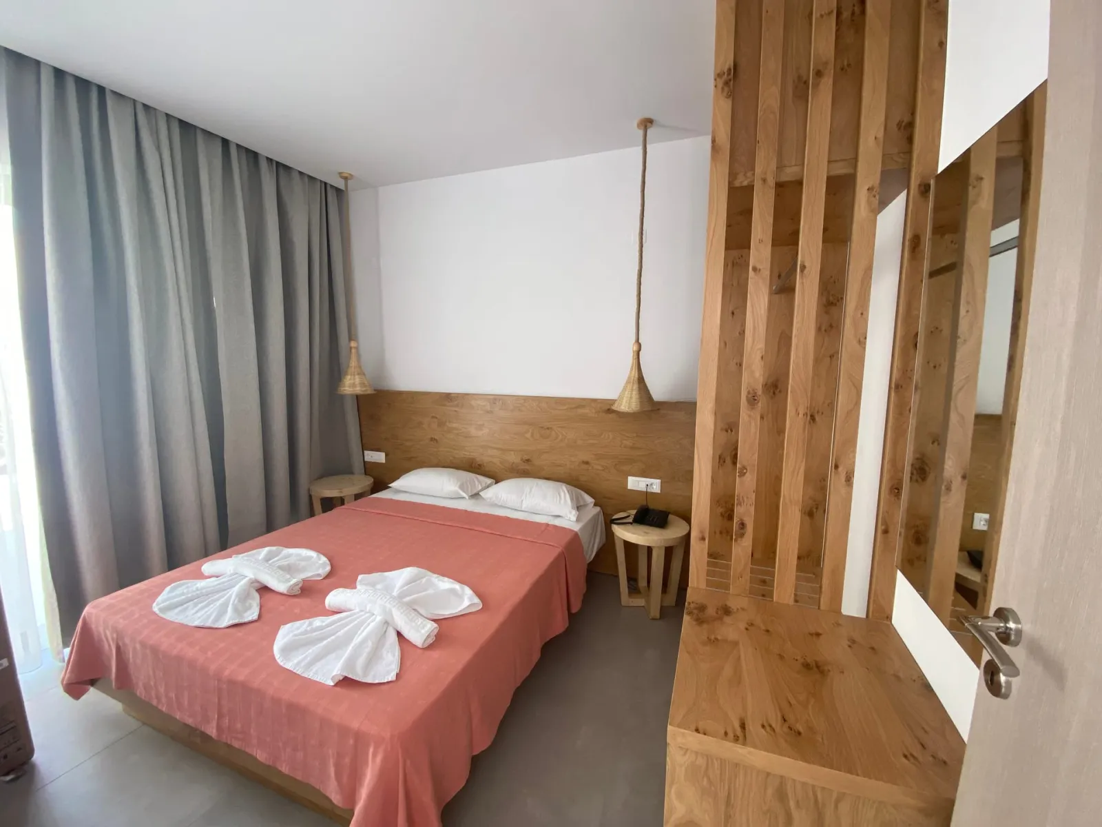 Deluxe Suite with Private Pool