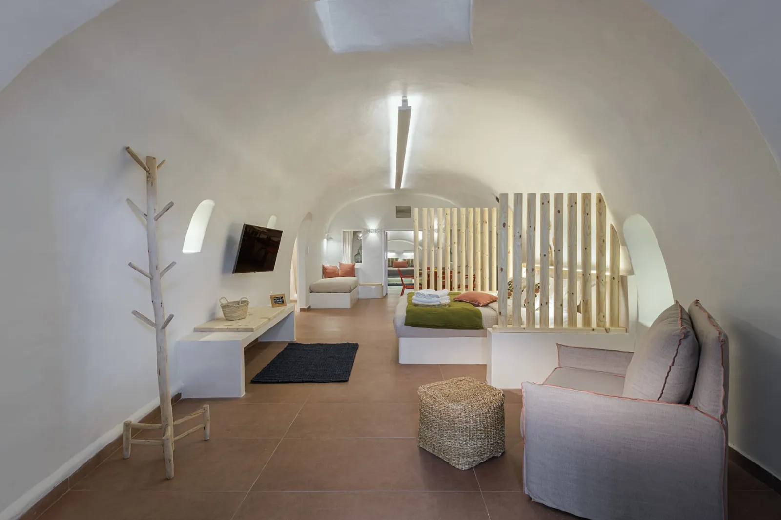 Canava Cave with Jacuzzi