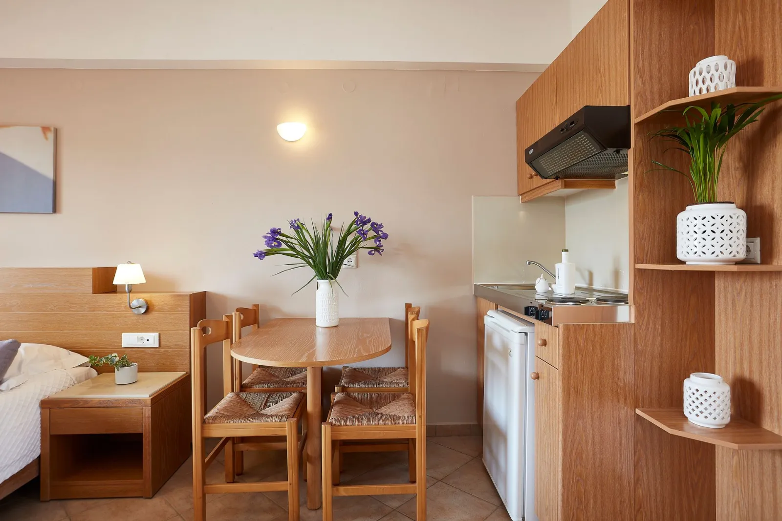 Studio Apartment