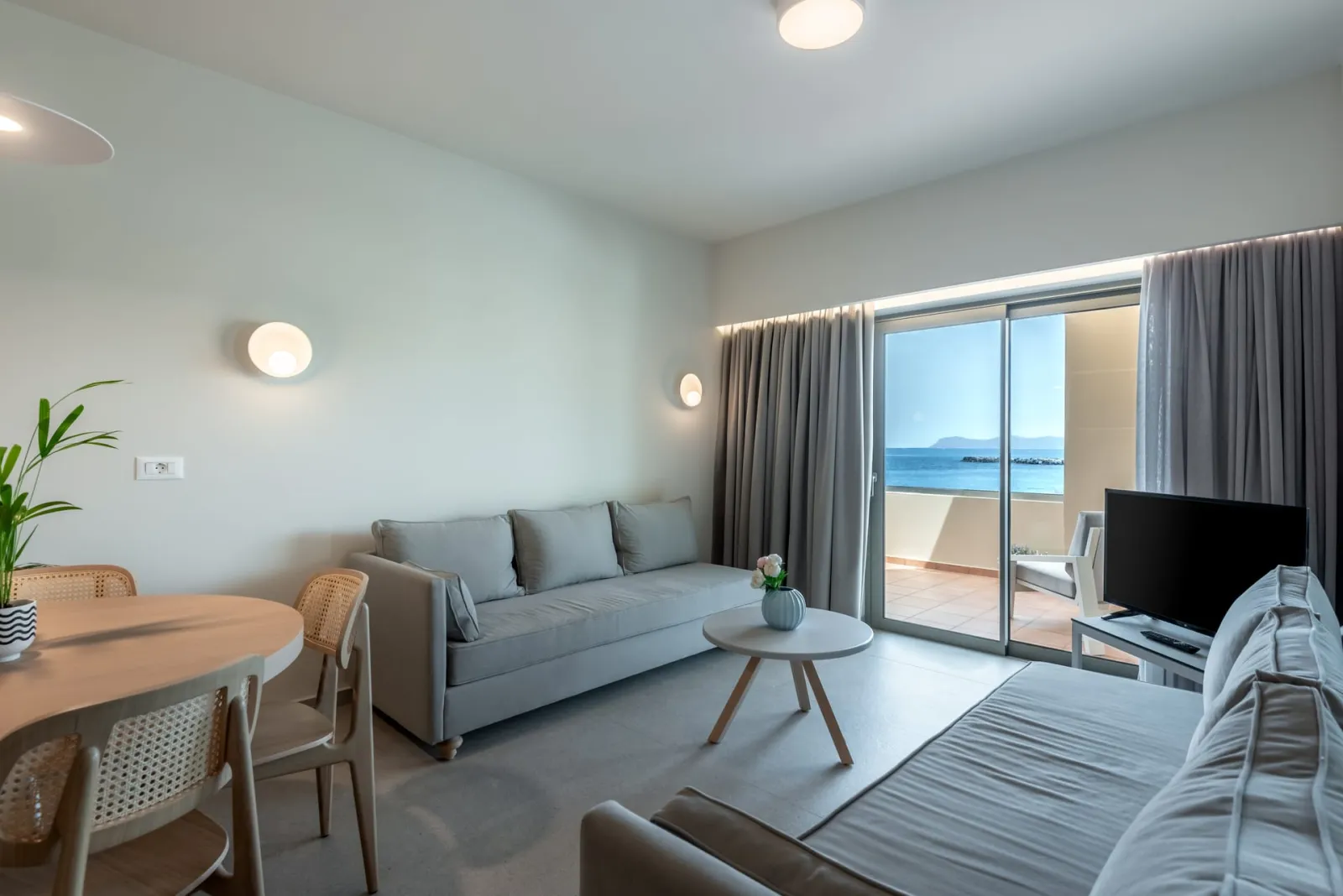 Premium Two-bedroom Sea View Suite