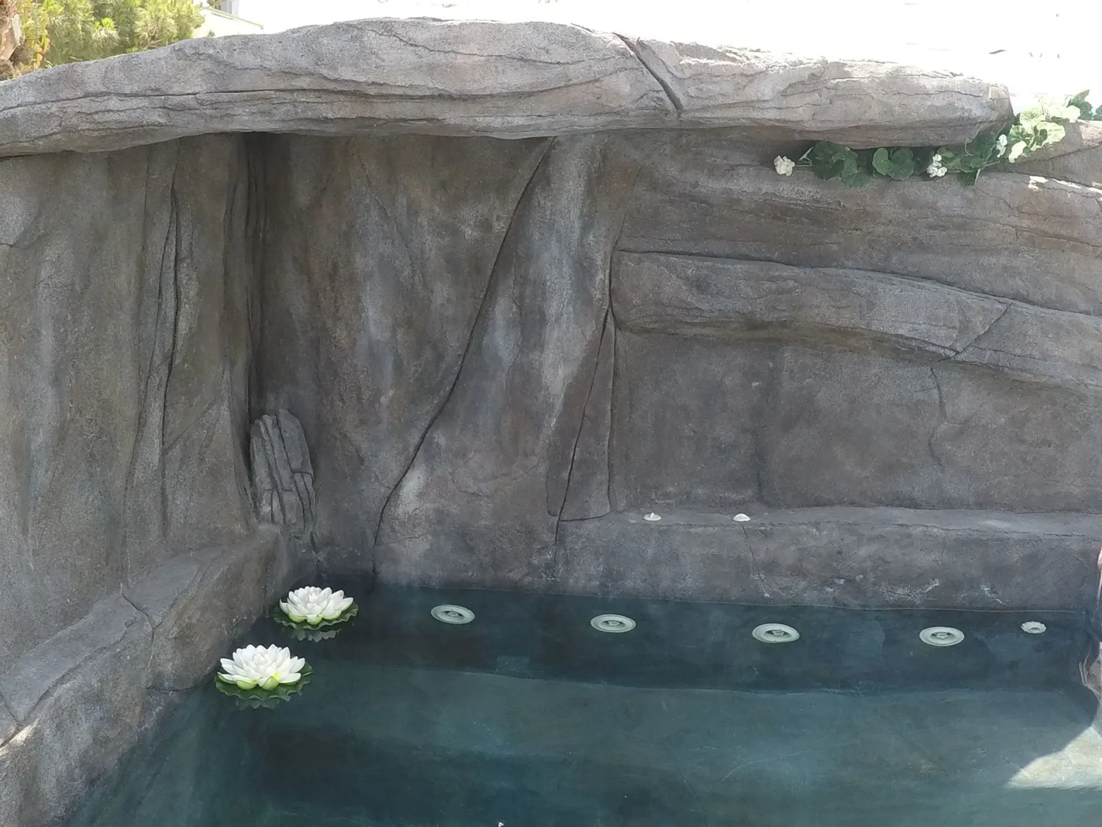 Atlantis Apartment