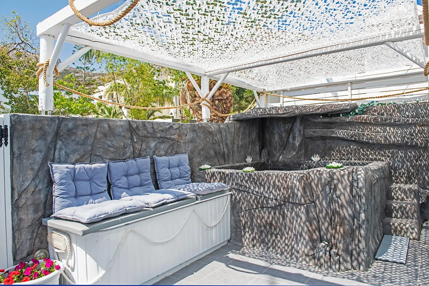 Atlantis Apartment