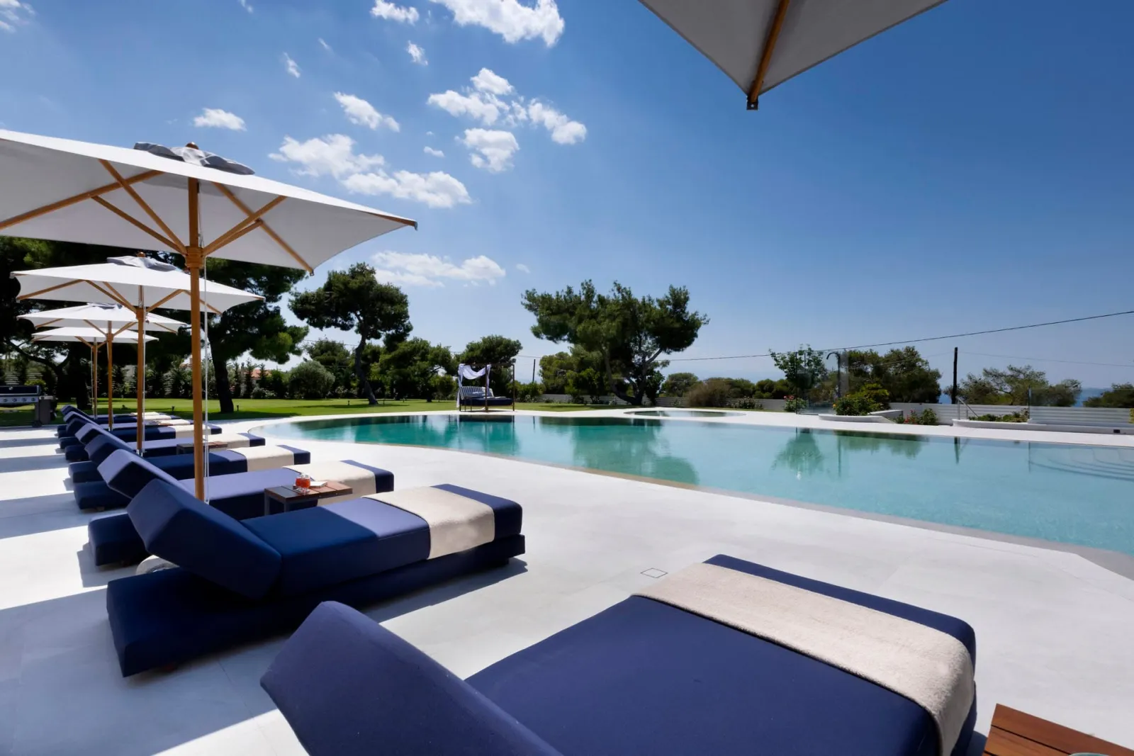 Triton Villa | Loutraki Korinthos
