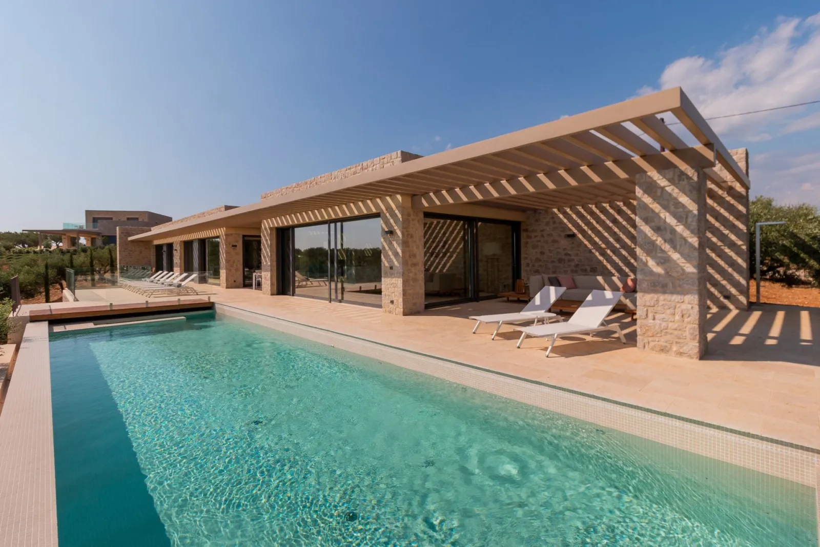 Ingrid Villa | Elaiofyto Messinia