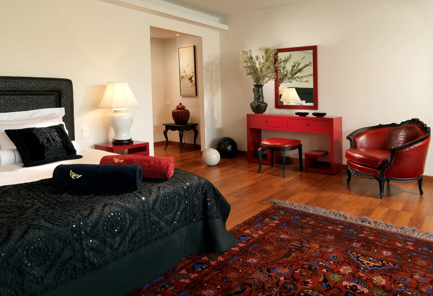 Exclusive Junior Suite with private Jacuzzi or Pool
