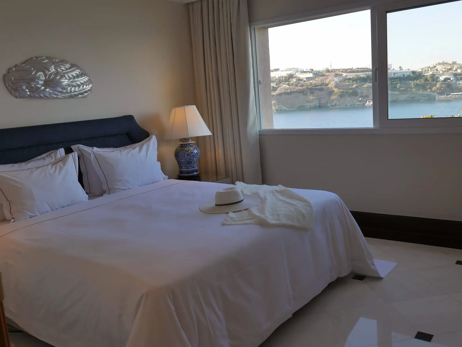 Exclusive One-Bedroom Suite with Sharing Pool