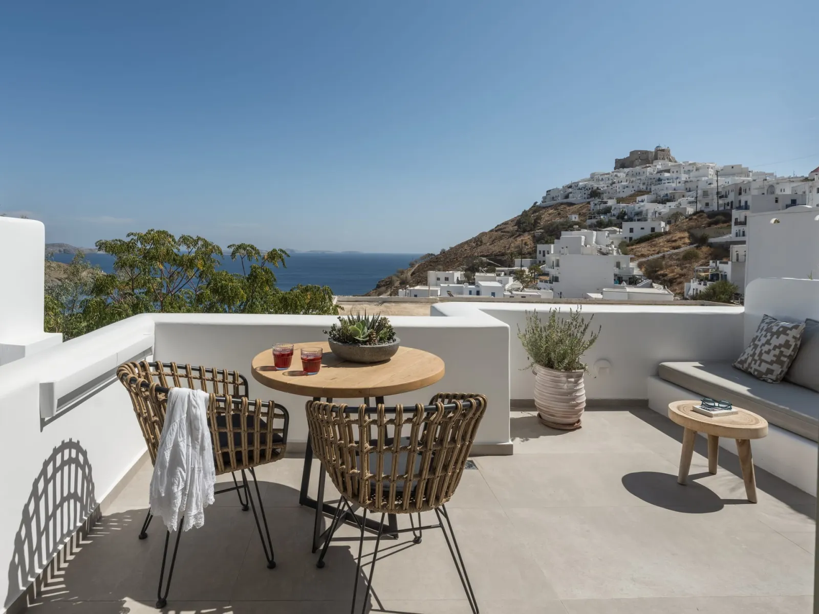 Maisonette Apartment (split level) - located at Chora (Astypalaia)
