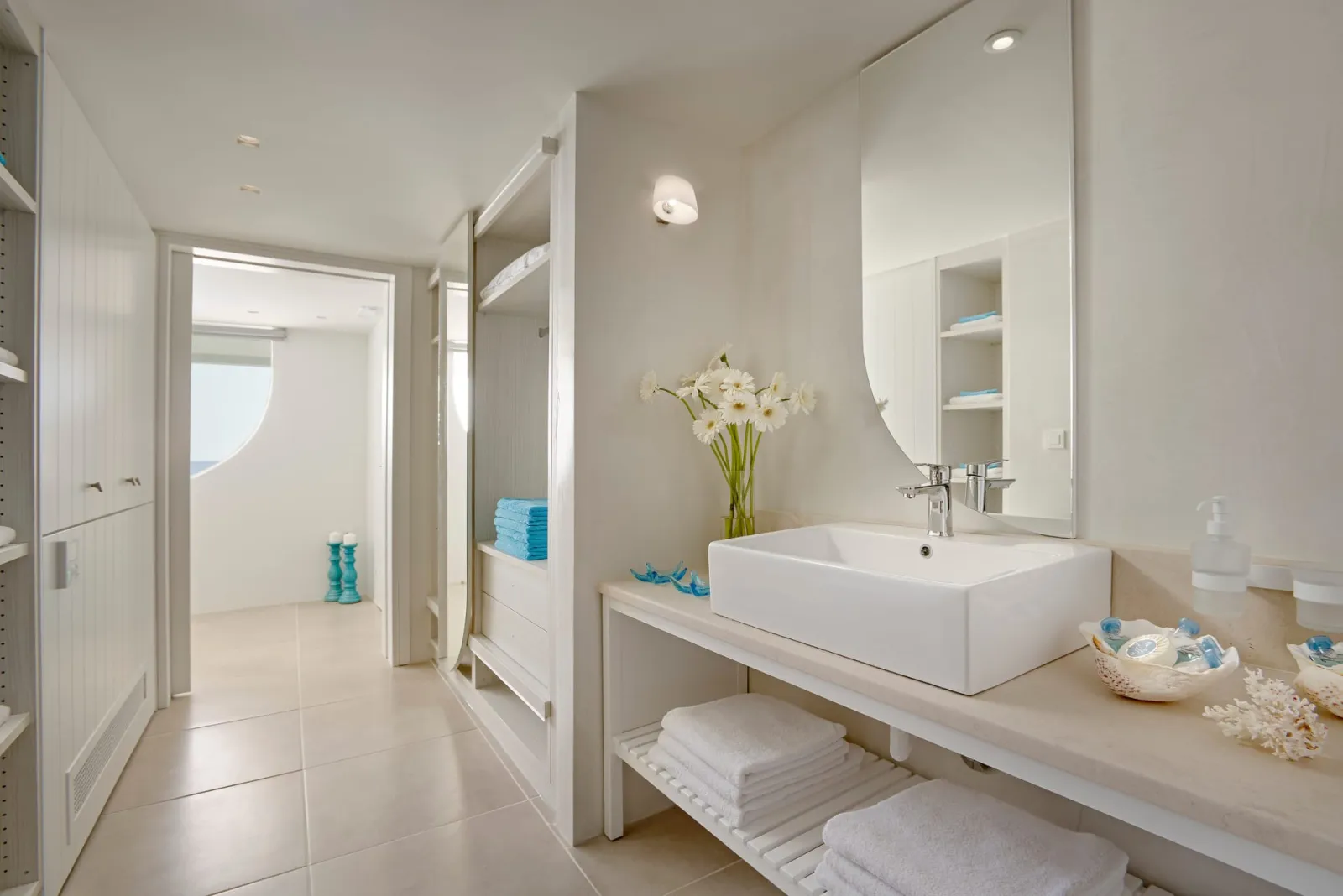 Larimar Four-Bedroom Beachfront Villa
