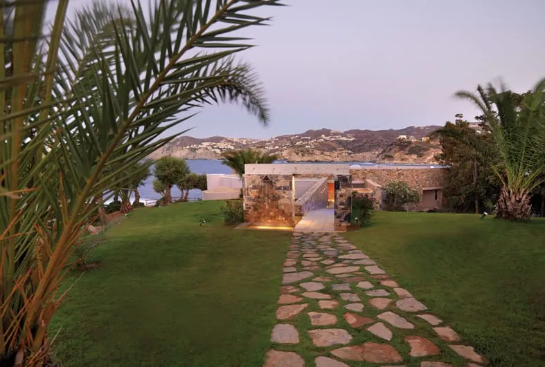Black Pearl Villa Four-Bedroom with Private Pool