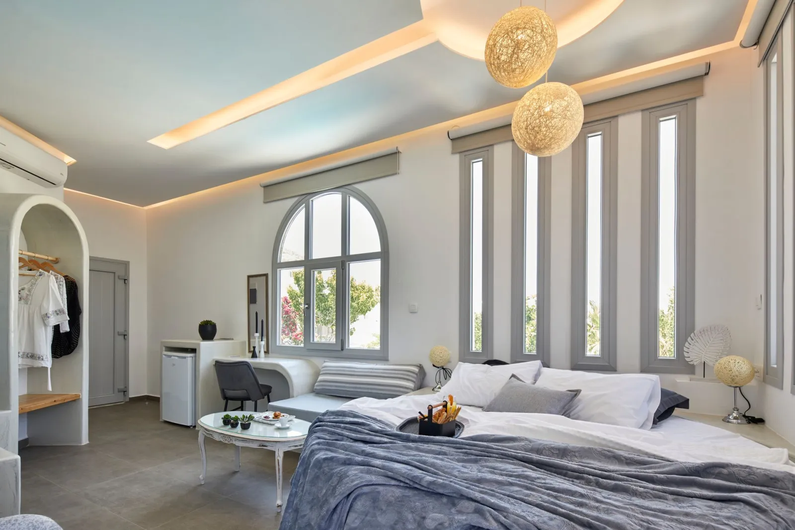 Executive Suite with Outdoor Hot Tub