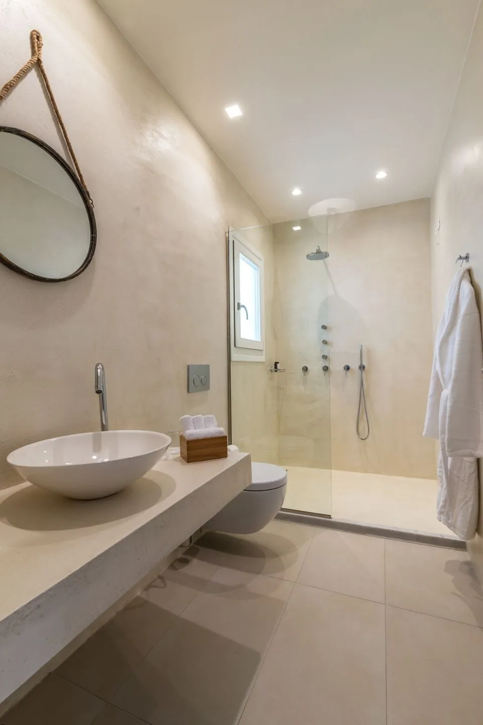 Junior Suite with Street View
