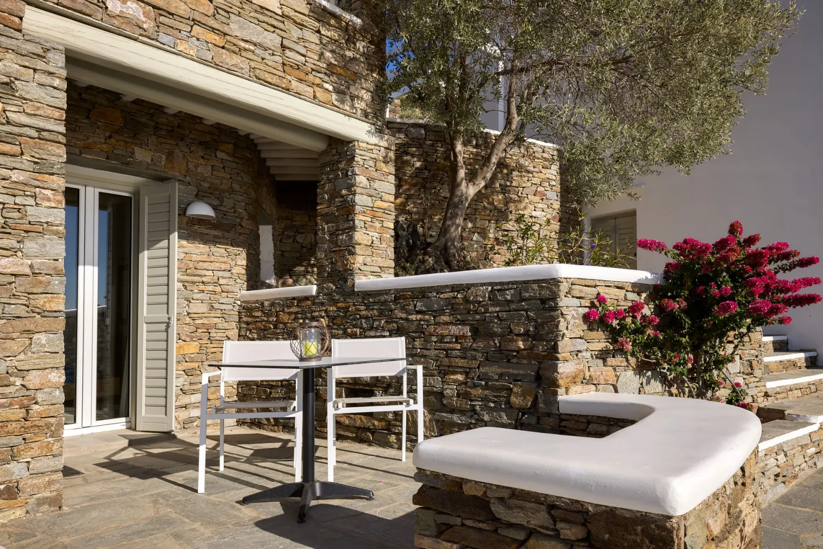 Deluxe Suite | Pool Side with Sea View