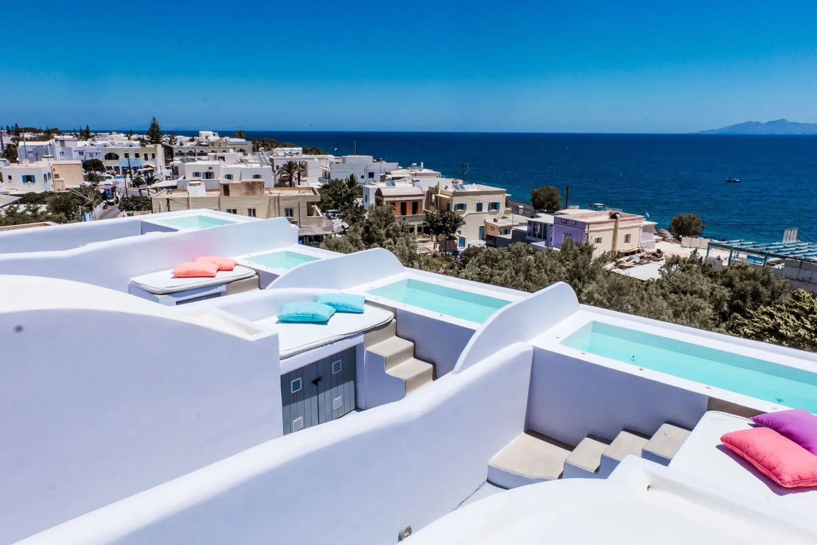Honeymoon Suite
