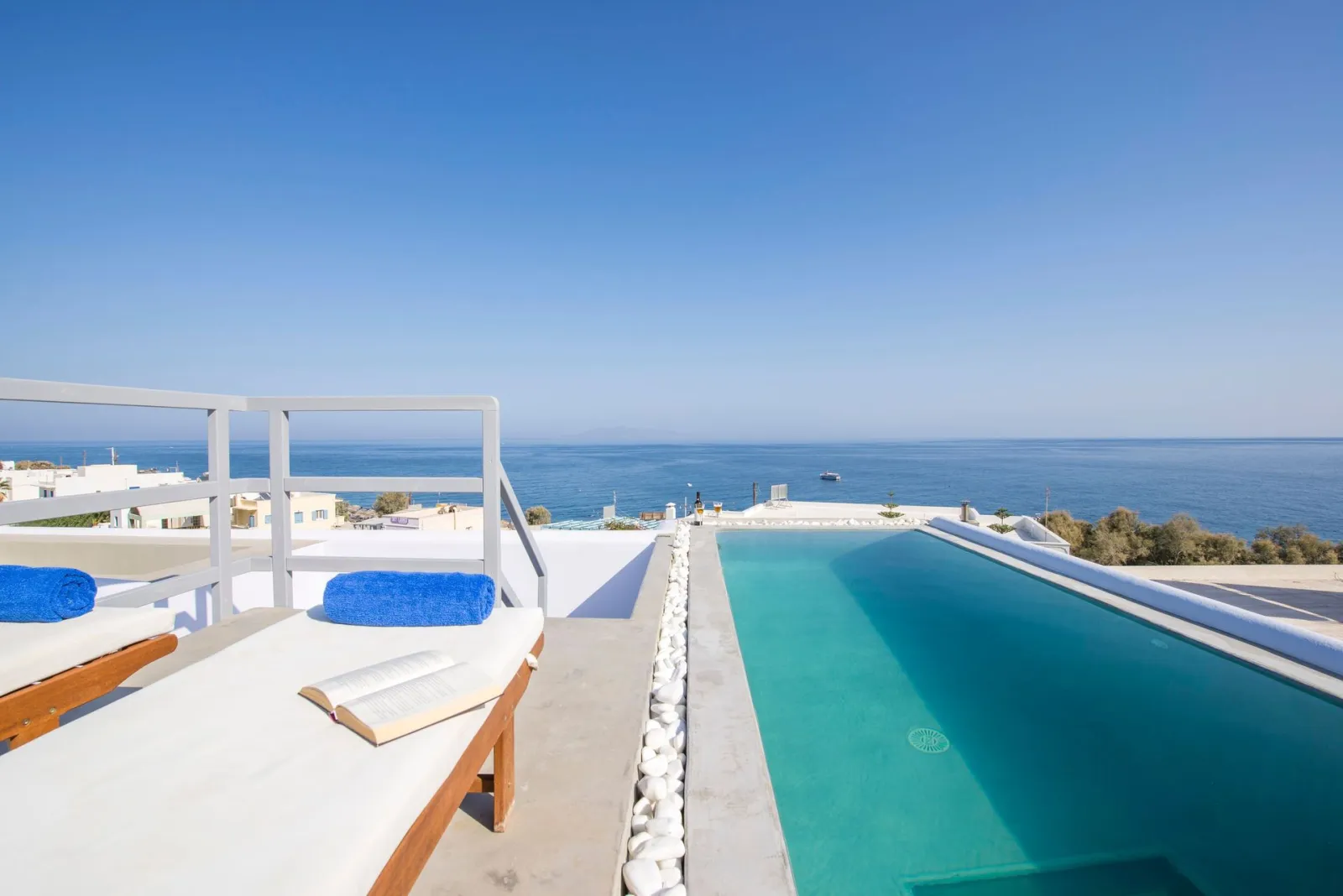 Suite with Private Rooftop Swimming Pool