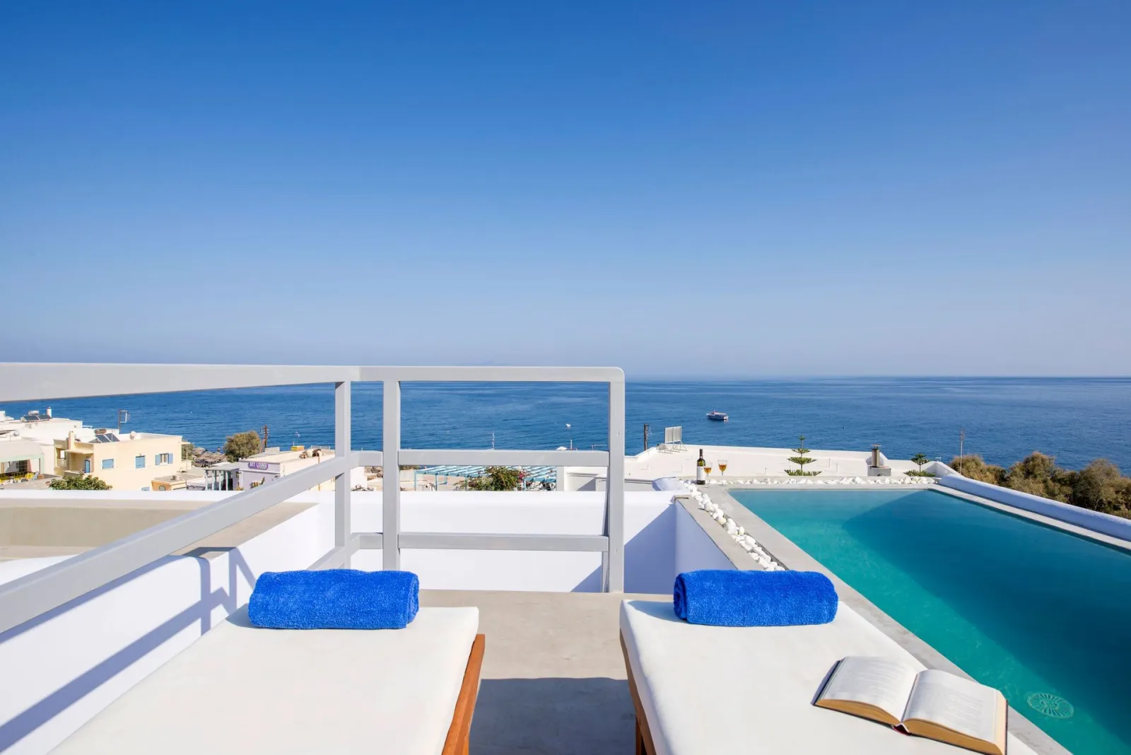 Suite with Private Rooftop Swimming Pool