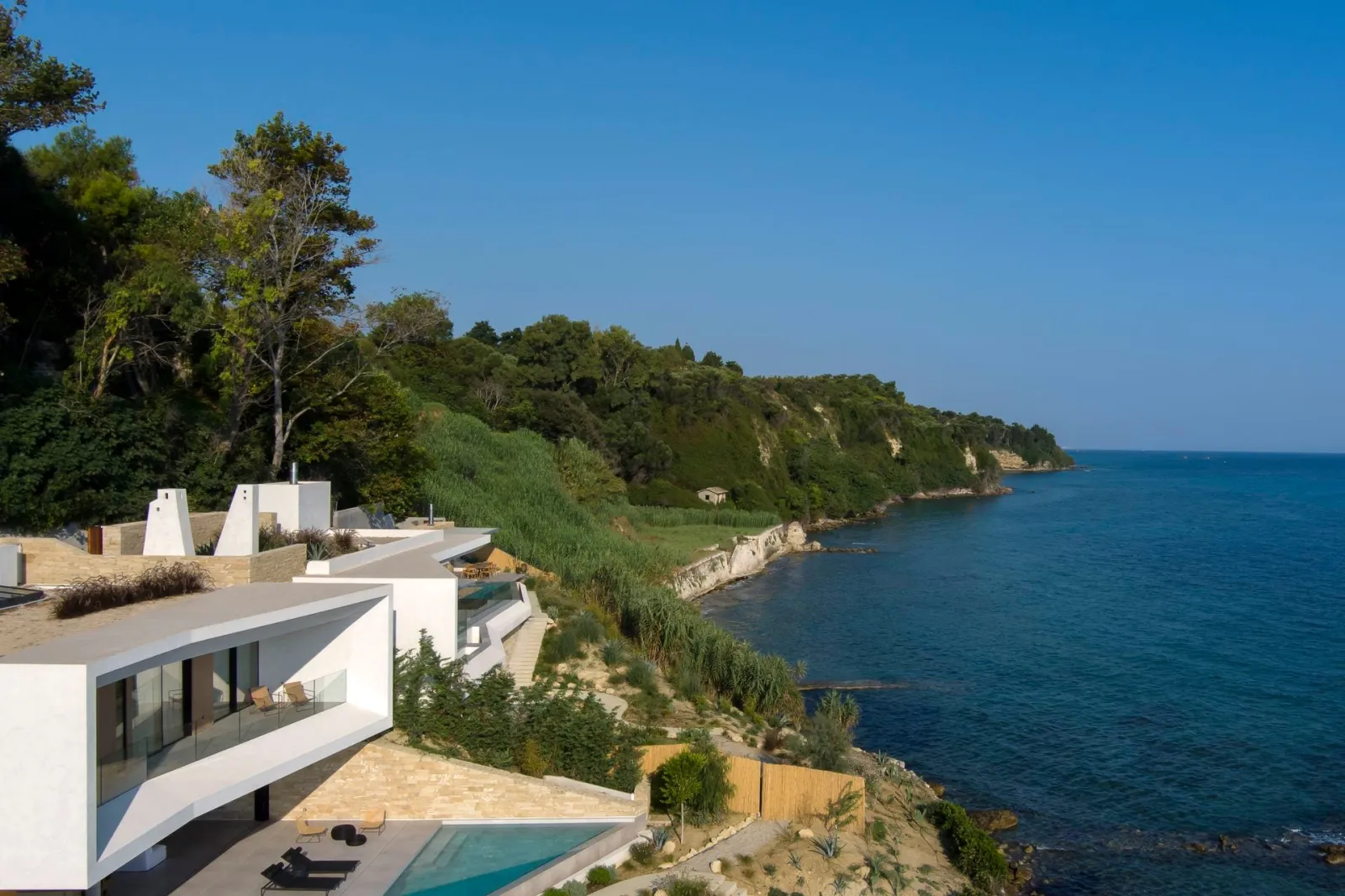 Aphelion Villa