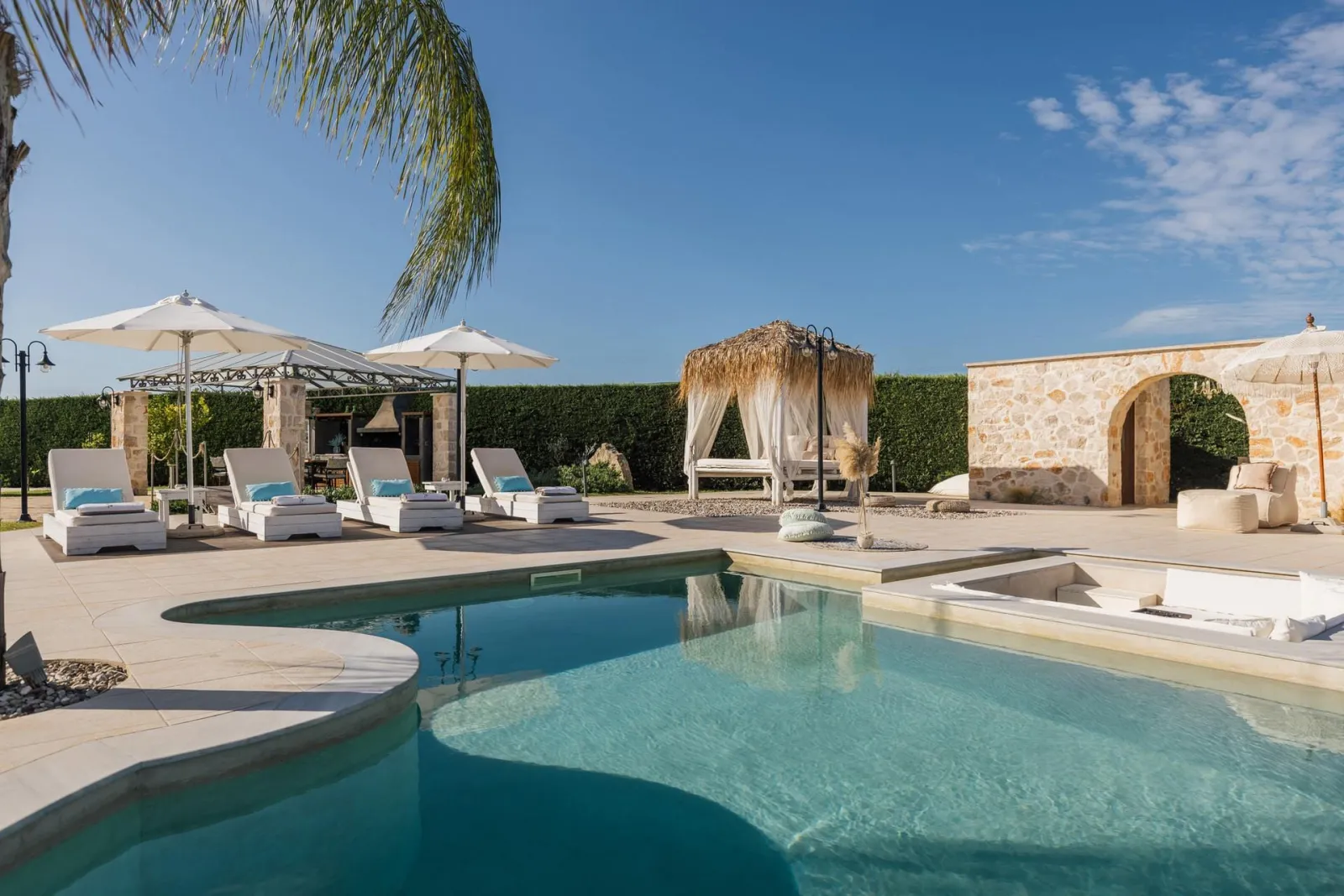 Iolanthe Villa