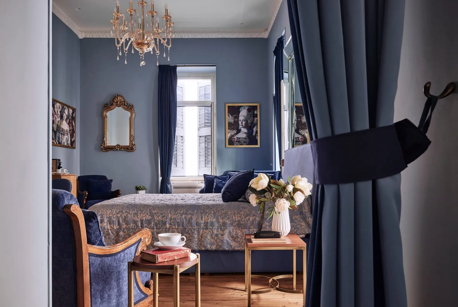 Queen Suite