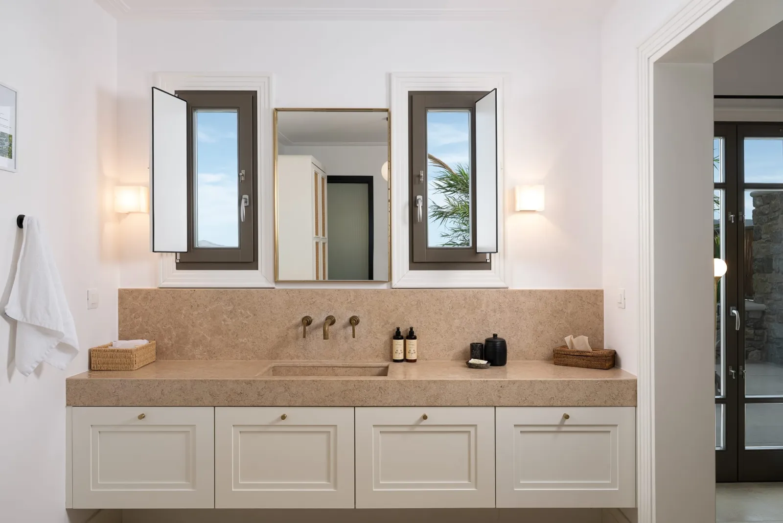One Bedroom Suite Sea View with Hot Tub