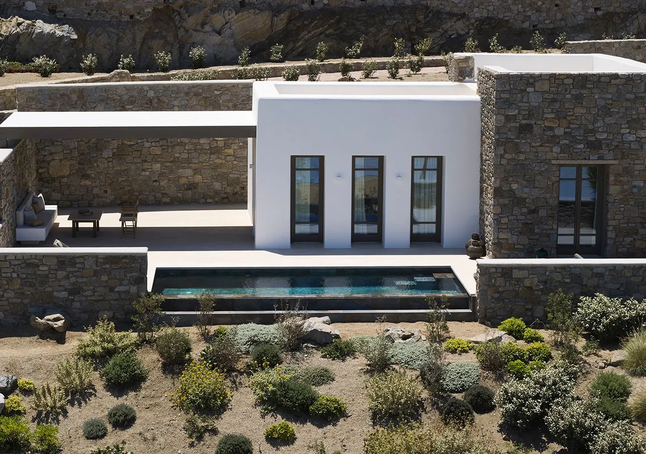 Bonzoe One Bedroom Home Sea View with Private heated Pool