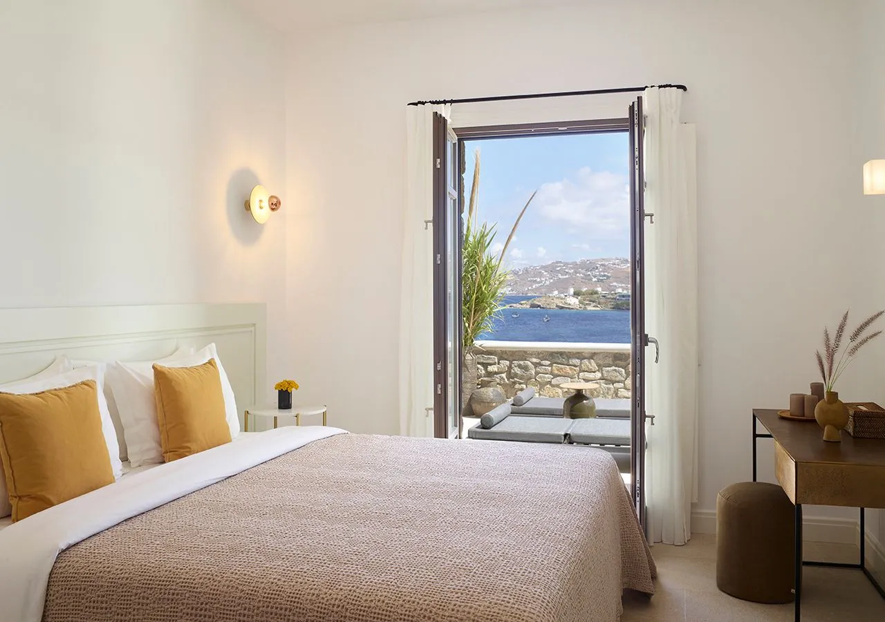 Bonzoe One Bedroom Home Sea View with Private heated Pool