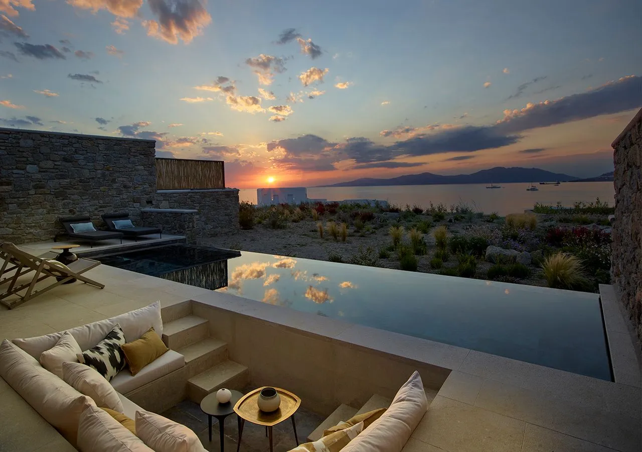 One Bedroom Villa Sea View with Private heated Pool
