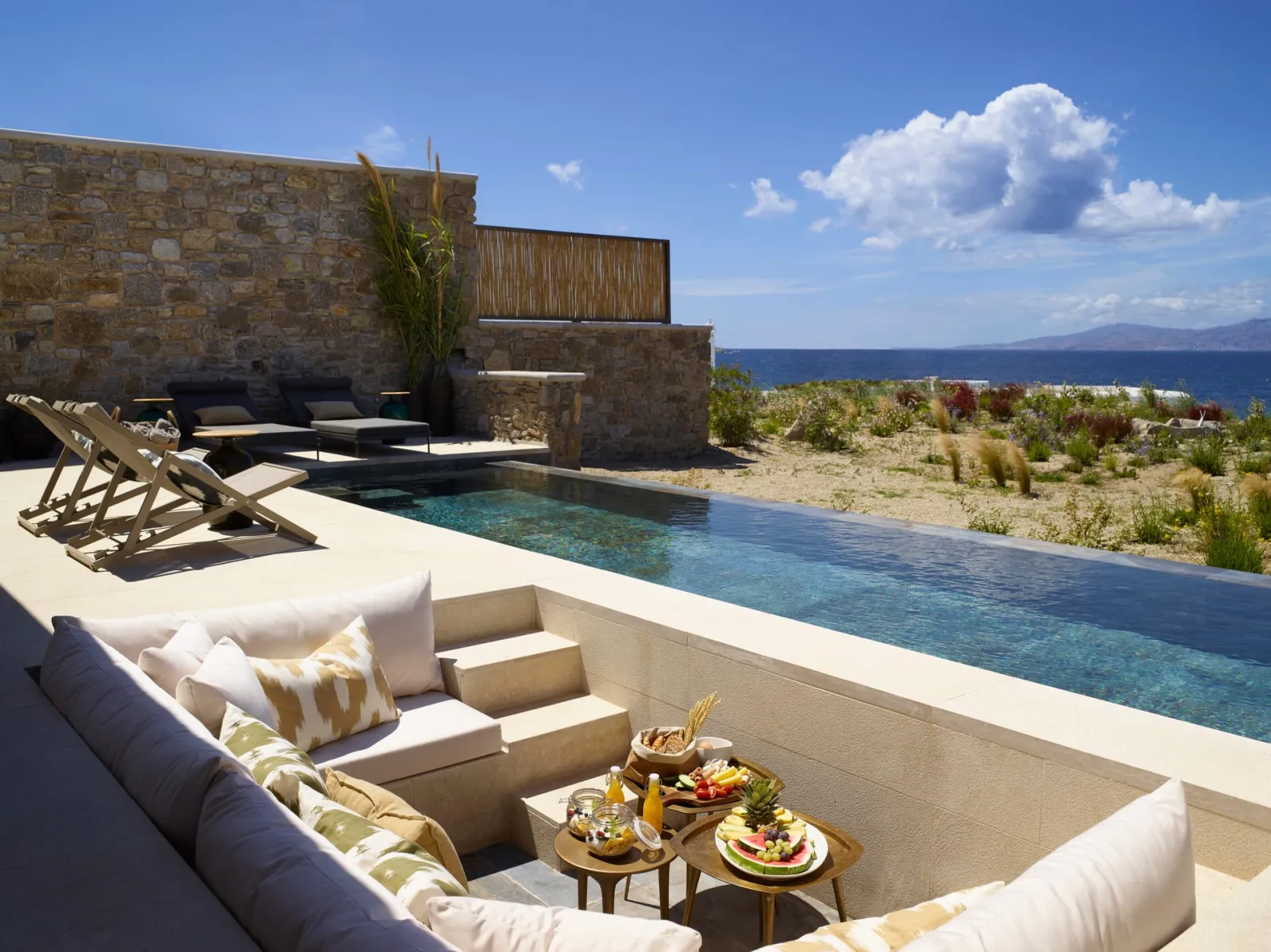 Honey Moon One Bedroom Villa Sea View with Private heated Pool