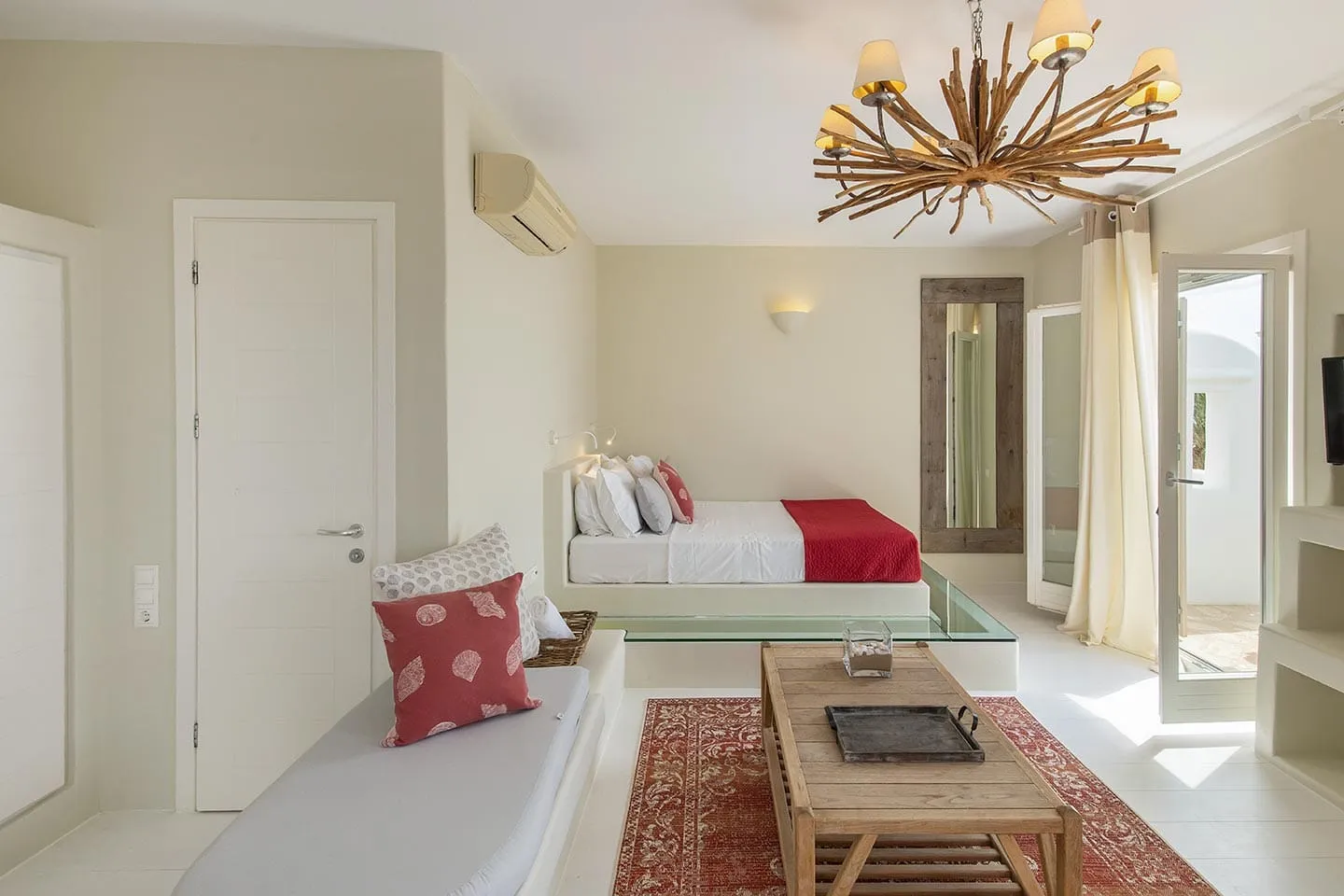 Seafront Junior Deluxe Suite