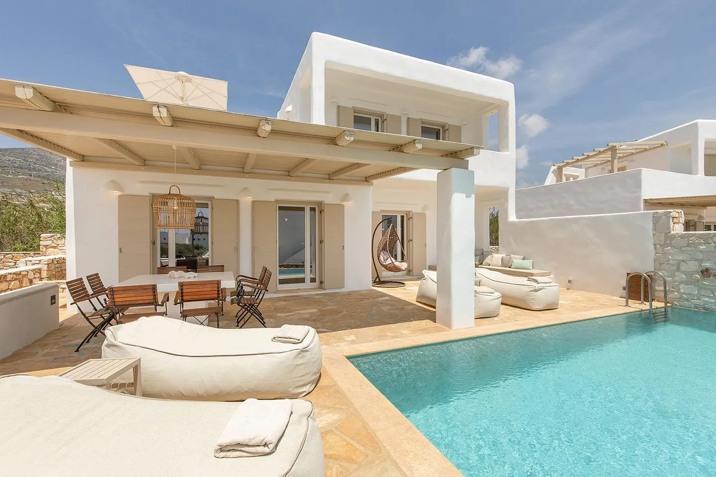 Villa private pool (7 pax)