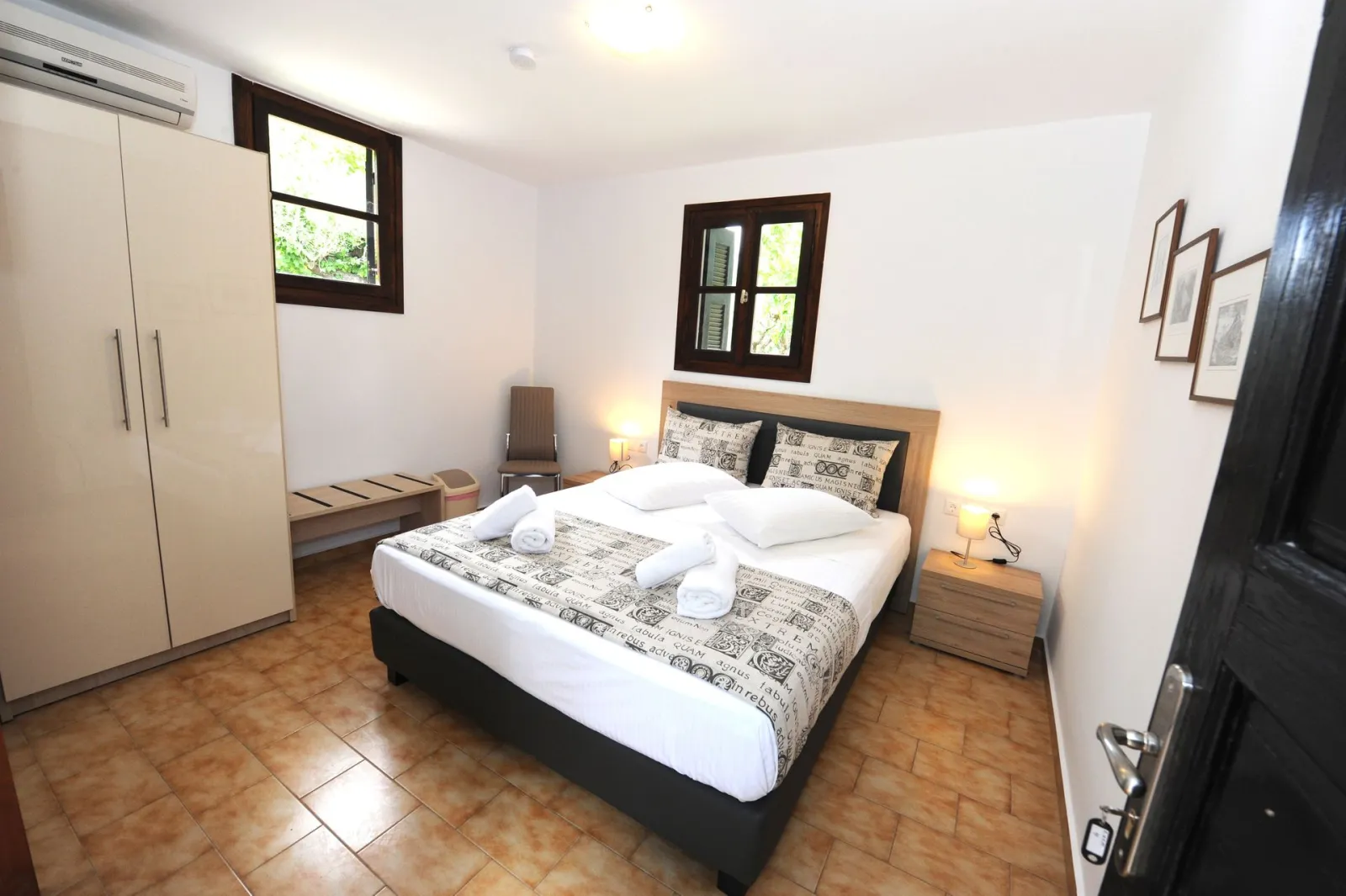 Economy Room Queen Size Bed