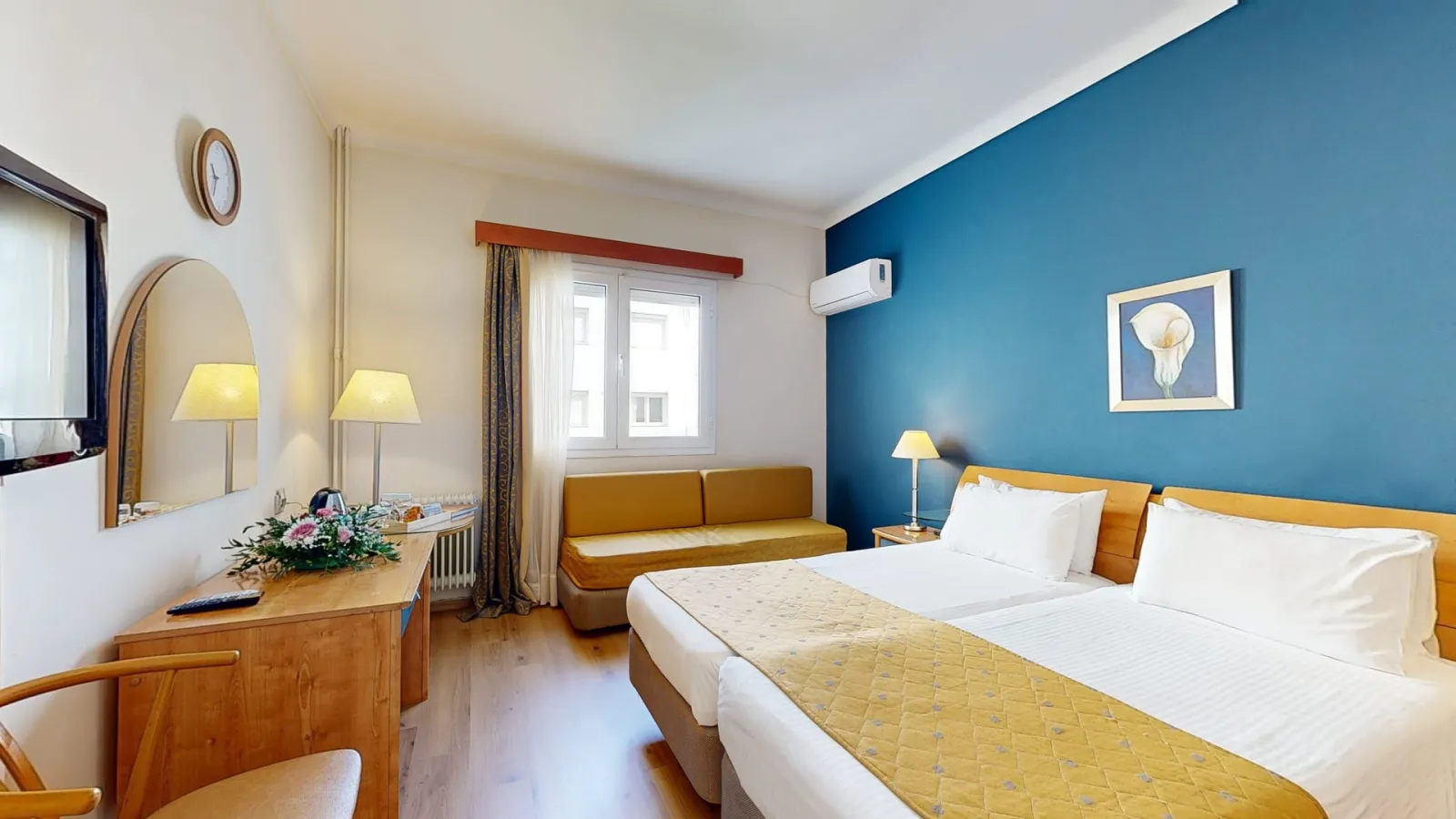 Interconnecting Room