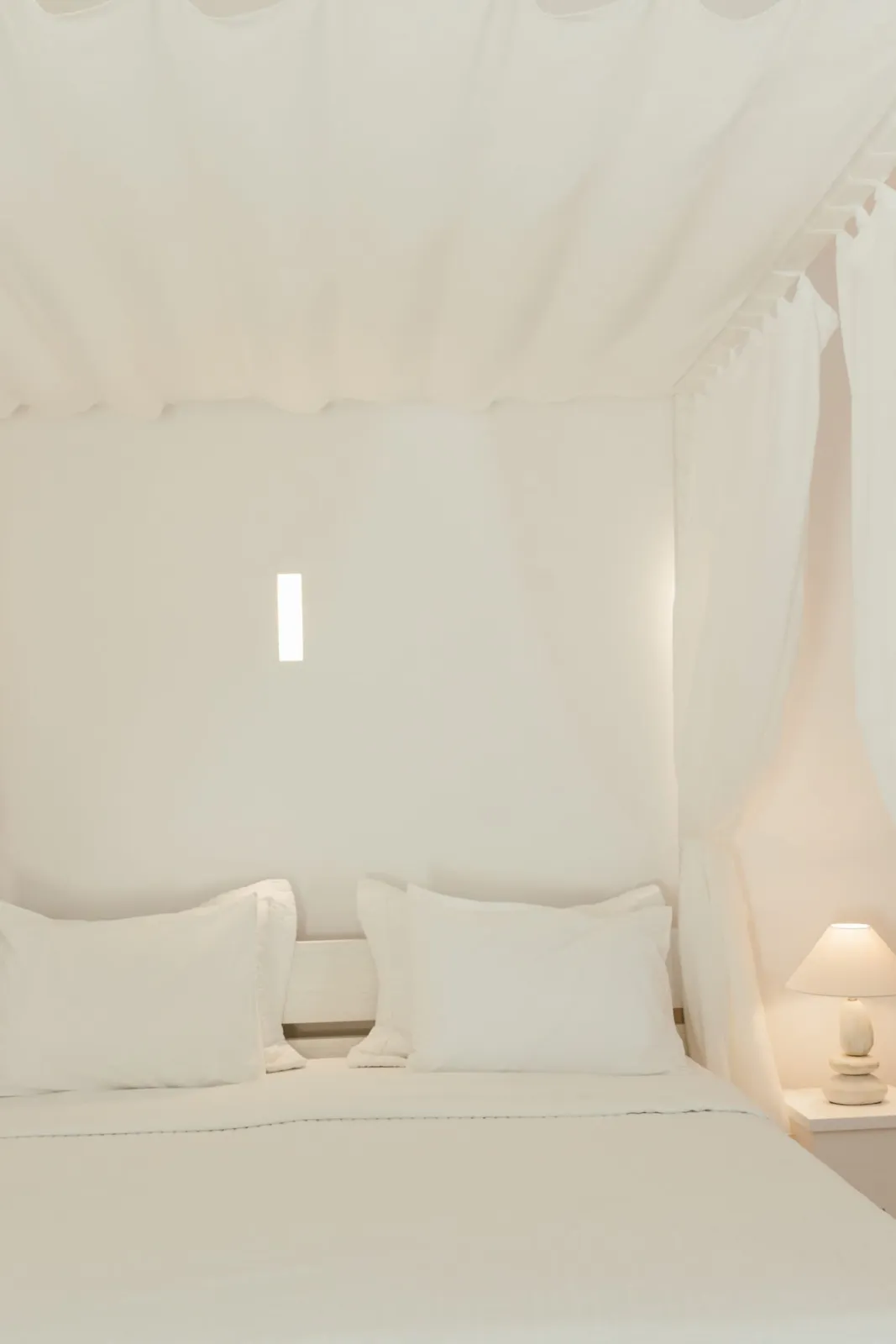 Honeymoon Suite with indoor Jacuzzi
