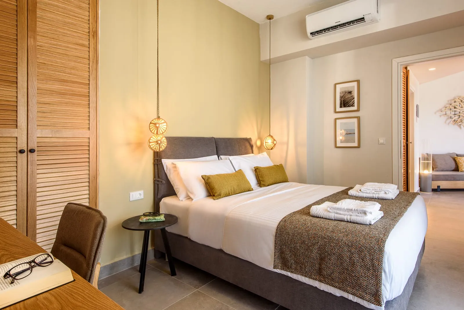 One Bedroom Apartment Shared Pool Limited Sea View