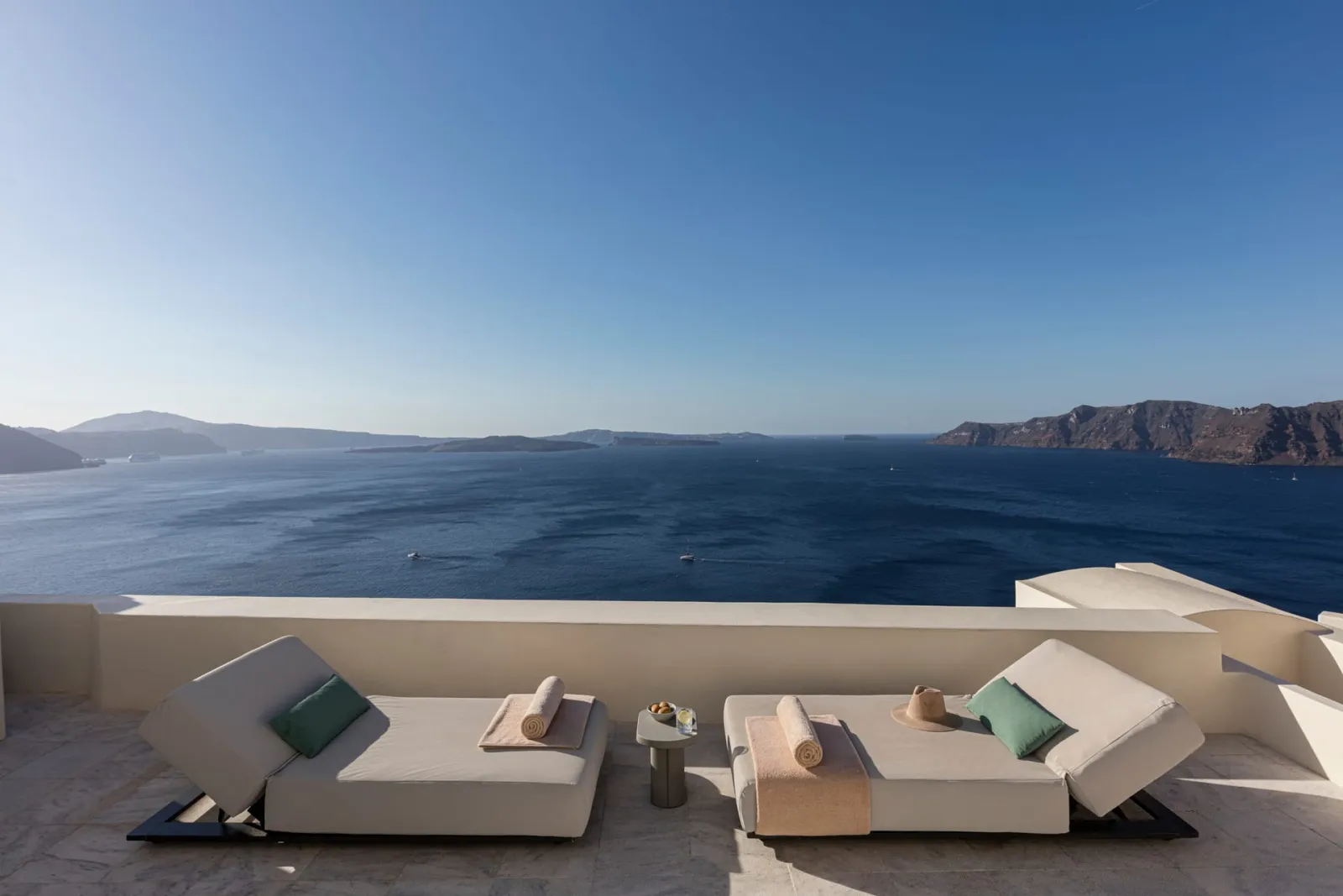 Honeymoon Suite Plunge Pool Caldera Sea View