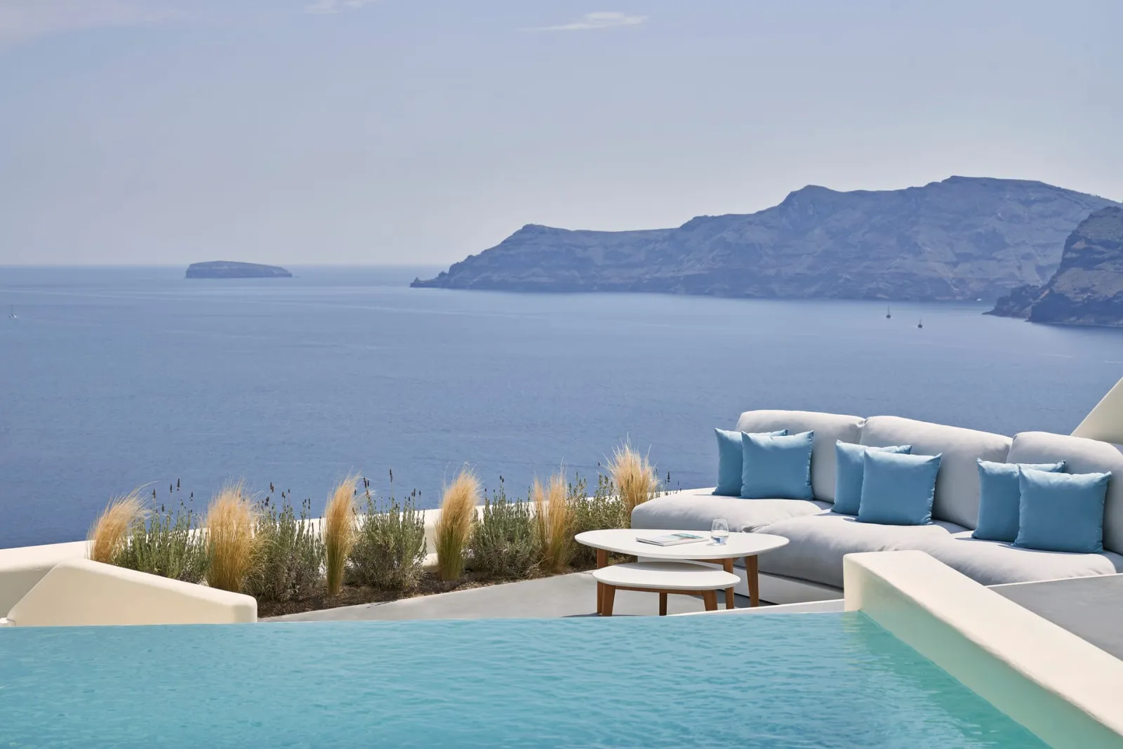 Royal Pool Suite