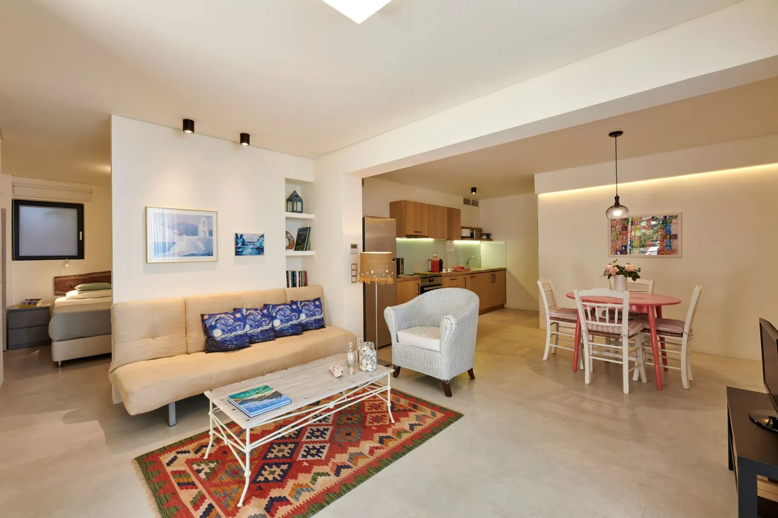 One Bedroom Apartment